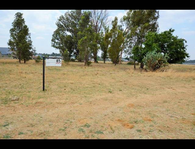LAND FOR SALE IN HERON BANKS GOLF ESTATE